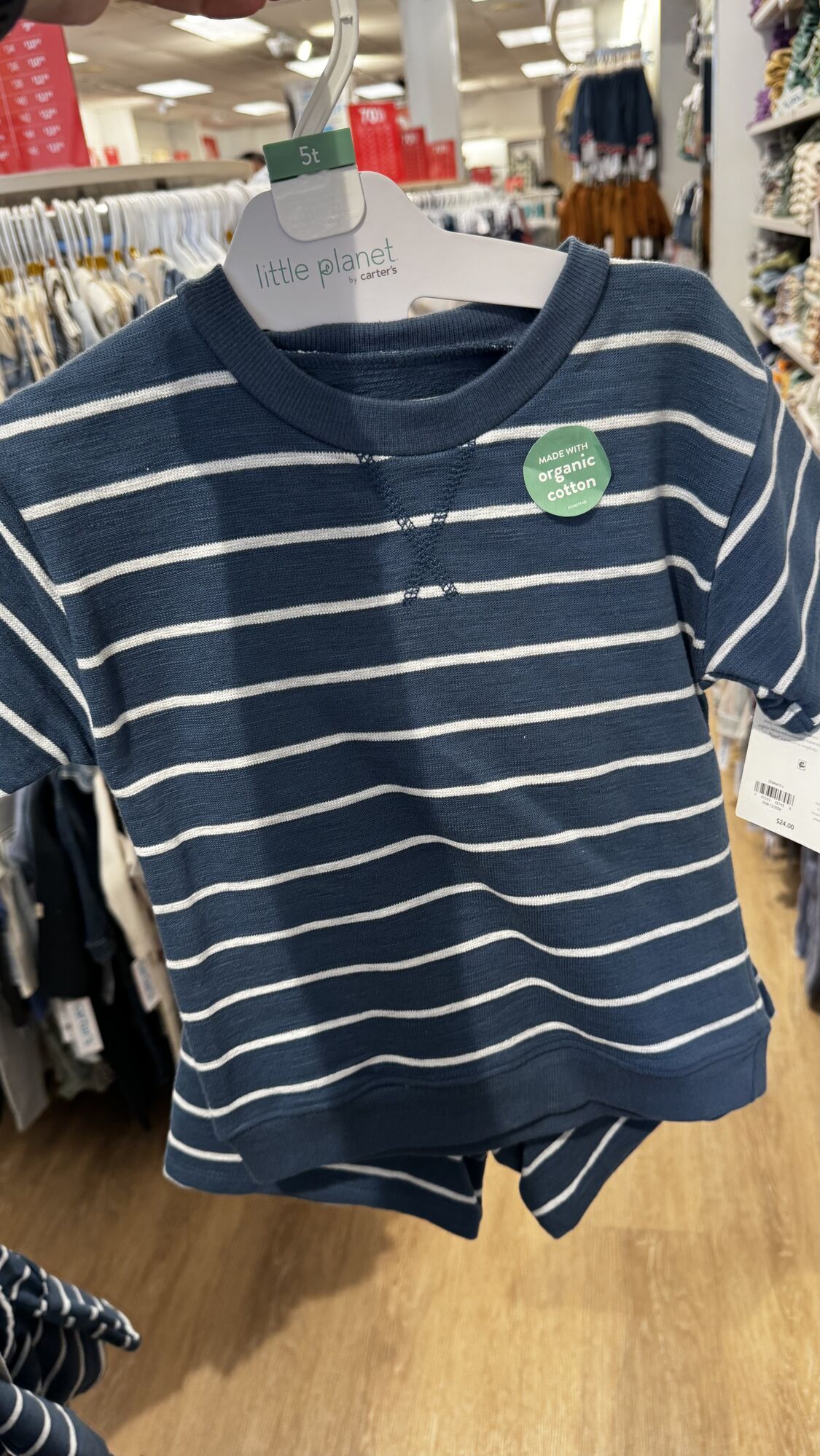 Carter`s — Blusa e shorts