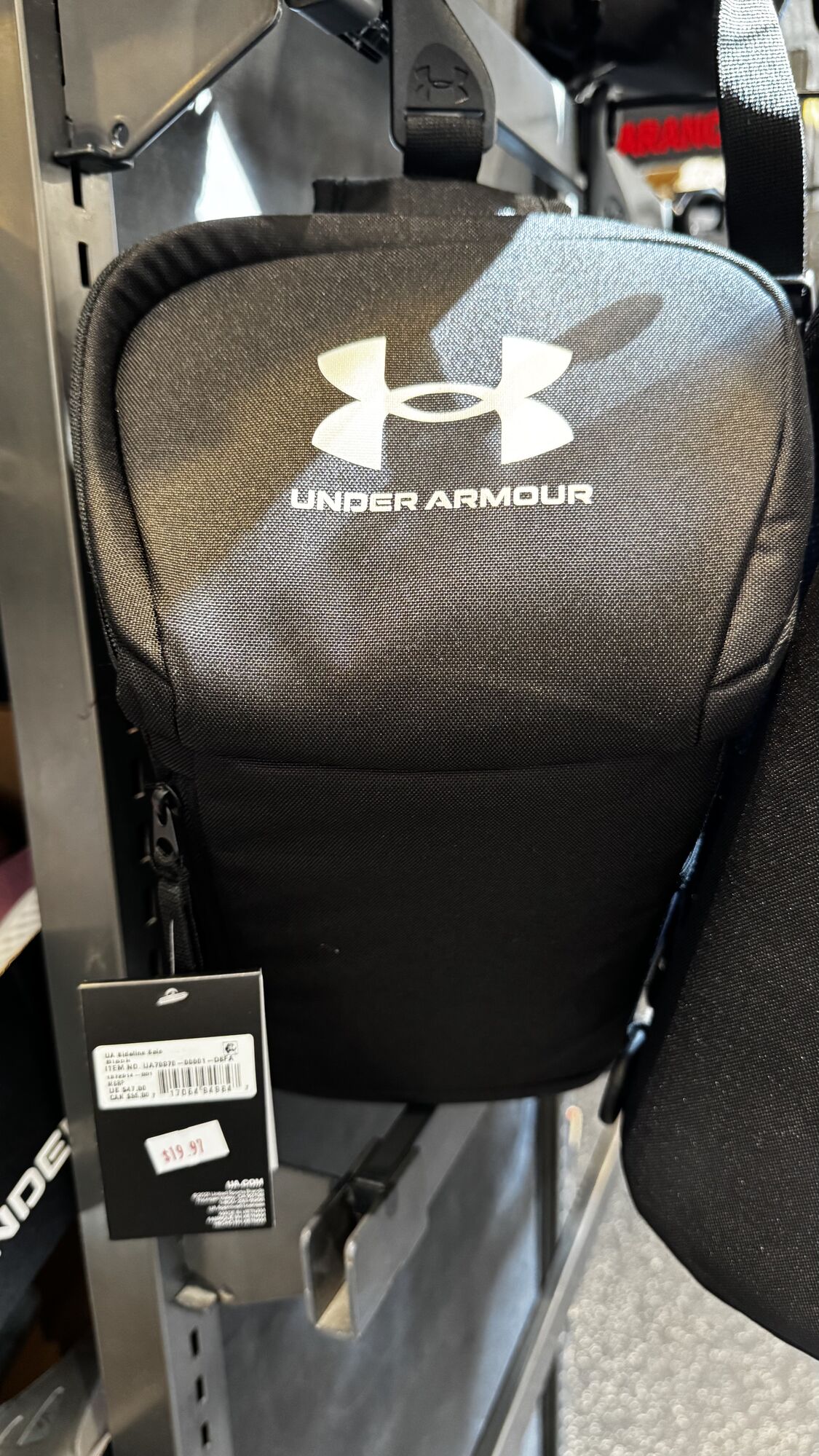 Under Armour — Bolsa