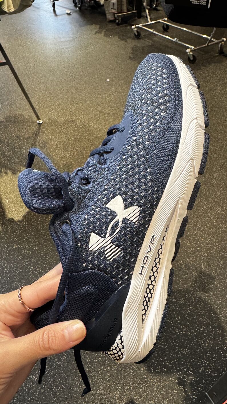 Under Armour — Tênis masculino