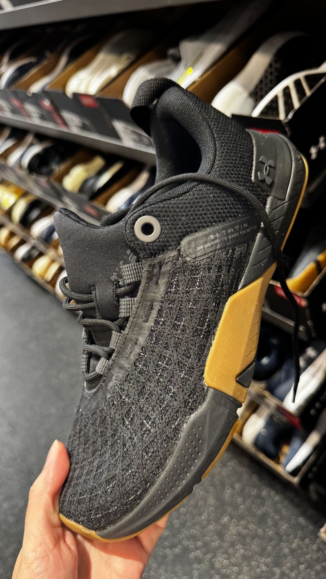 Under Armour — Tênis masculino