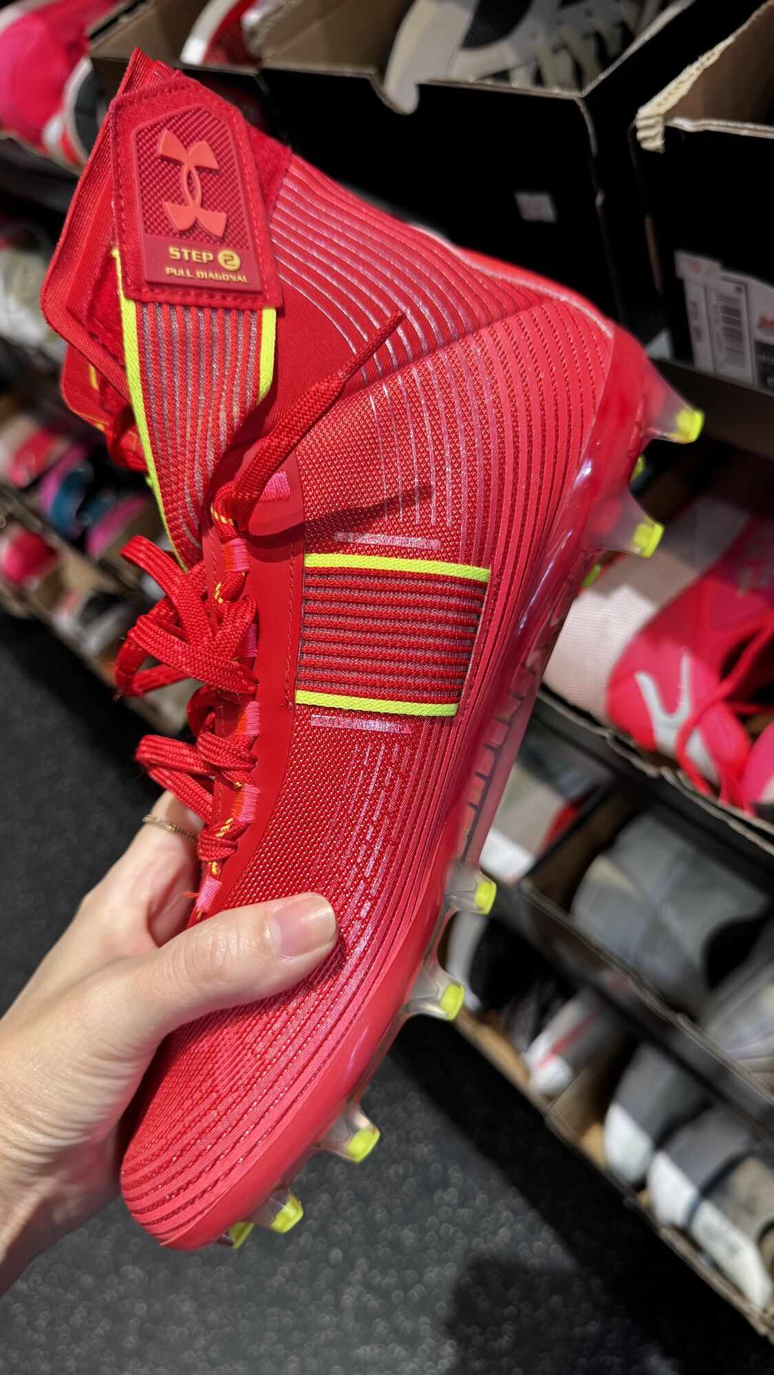 Under Armour — Chuteira