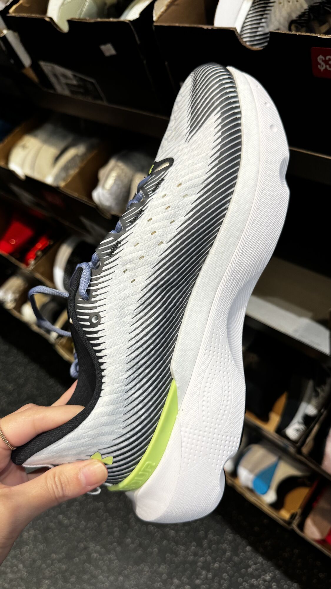 Under Armour — Tênis masculino