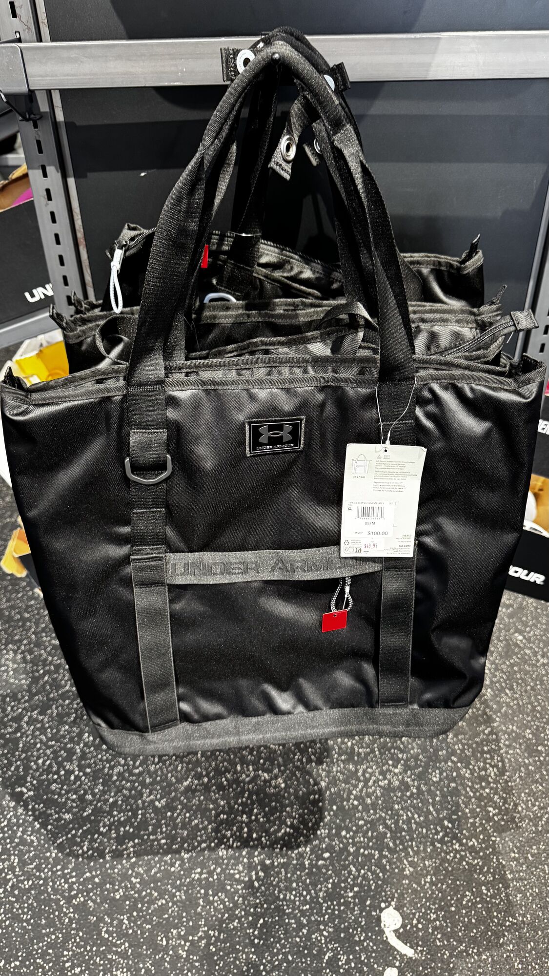 Under Armour — Bolsa