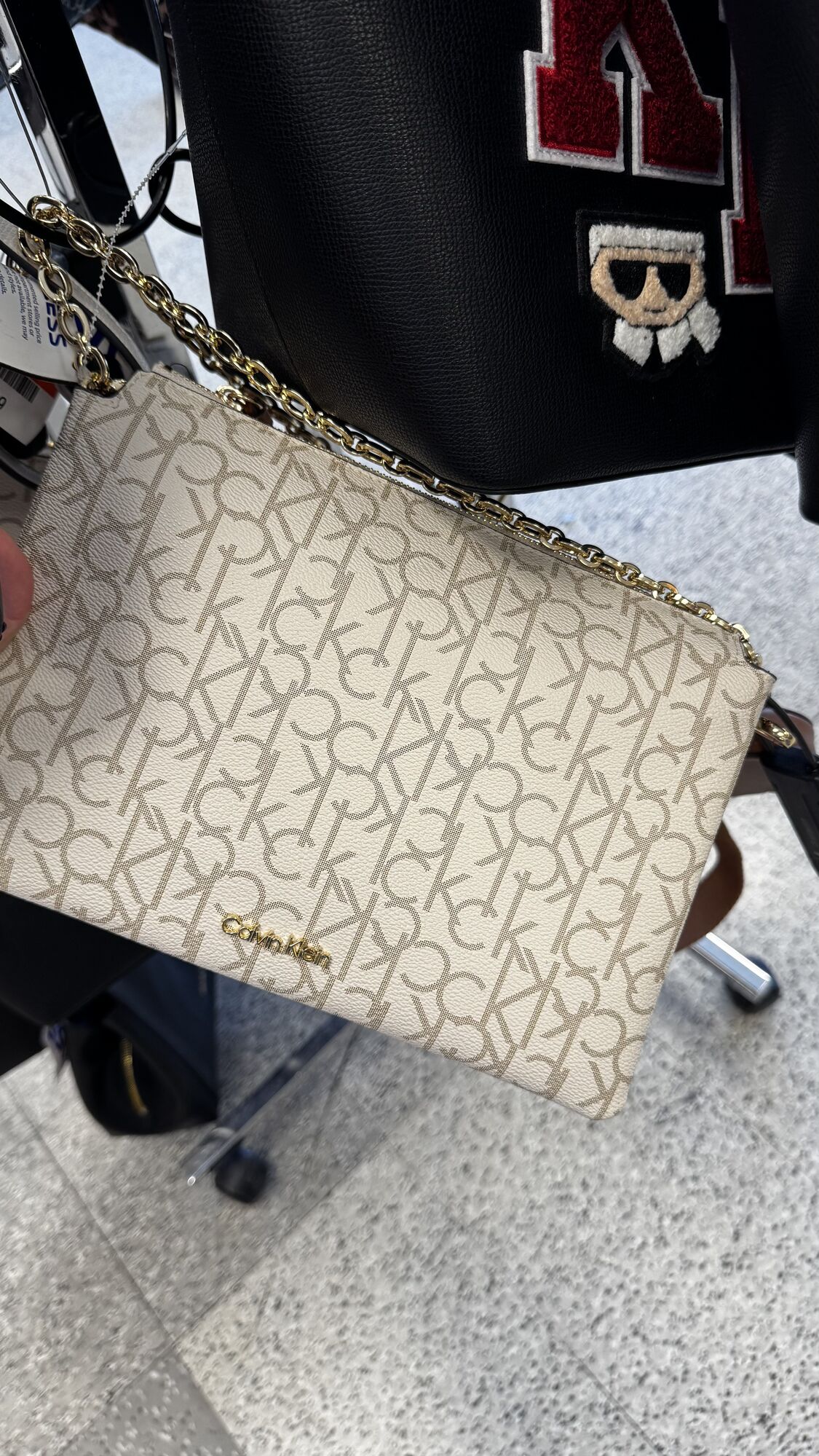 Ross — Bolsa Calvin Klein