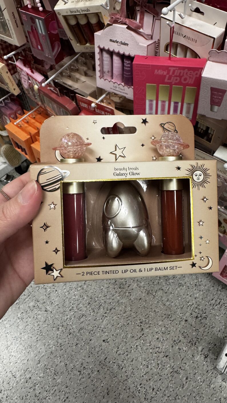 Ross — Lip oil & lip balm