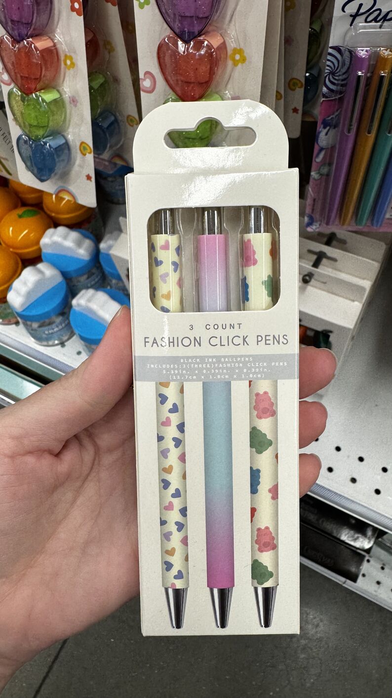 Five Below — Kit caneta