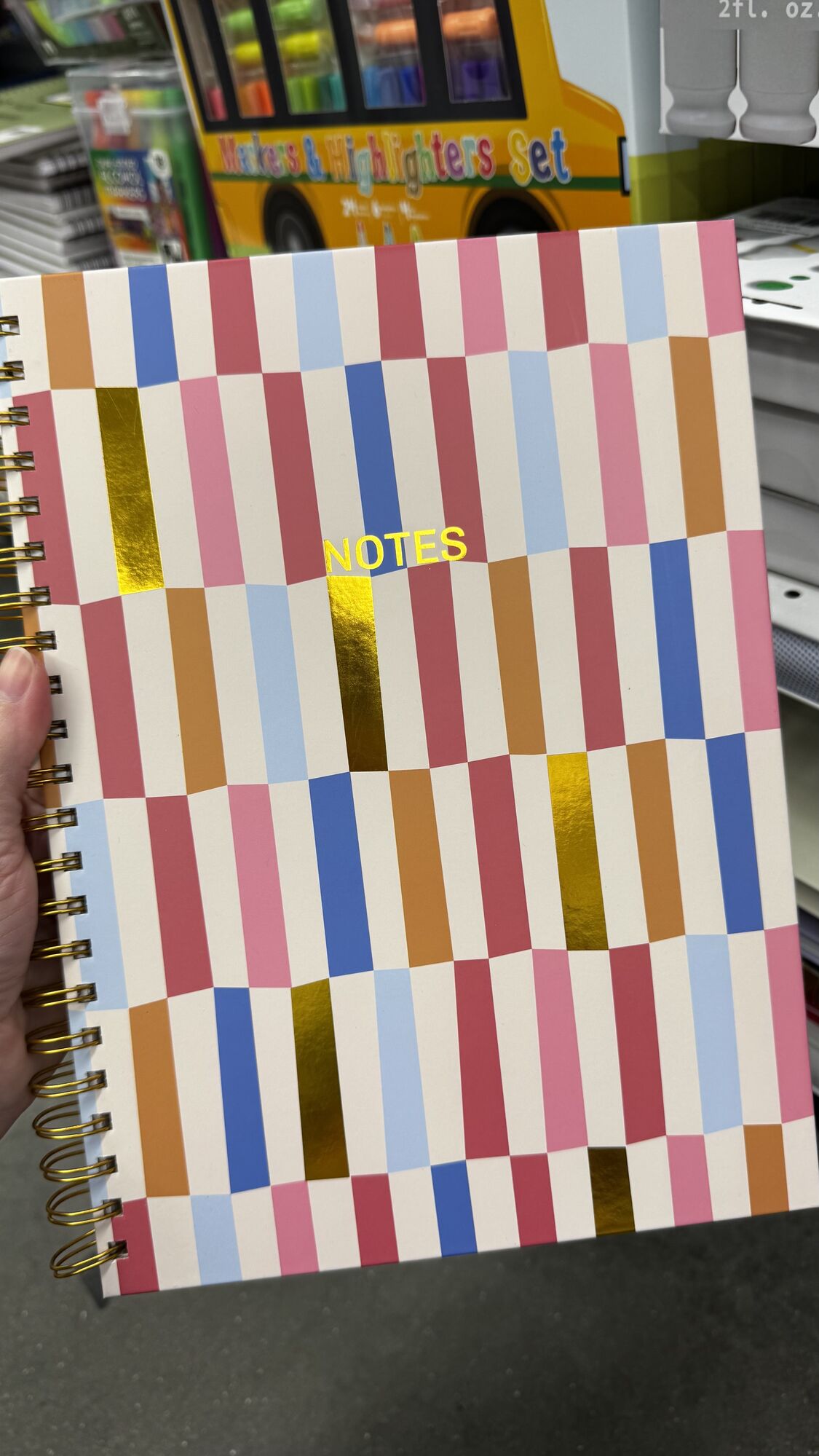 Five Below — Caderno