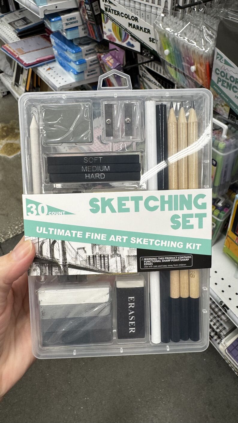 Five Below — kit lápis