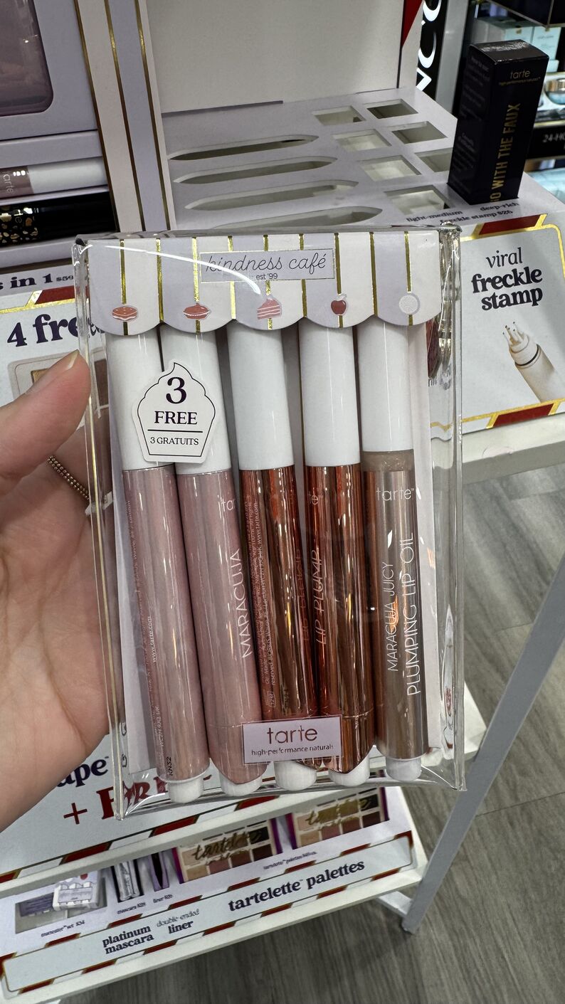 Ulta Beauty — Kit lip set