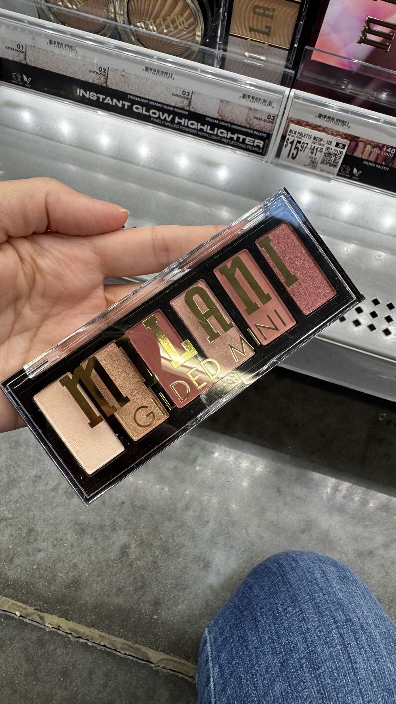 Walmart — Paleta de sombra