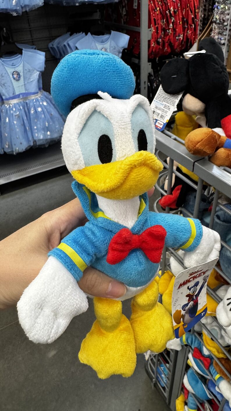 Walmart — Pelúcia pequena