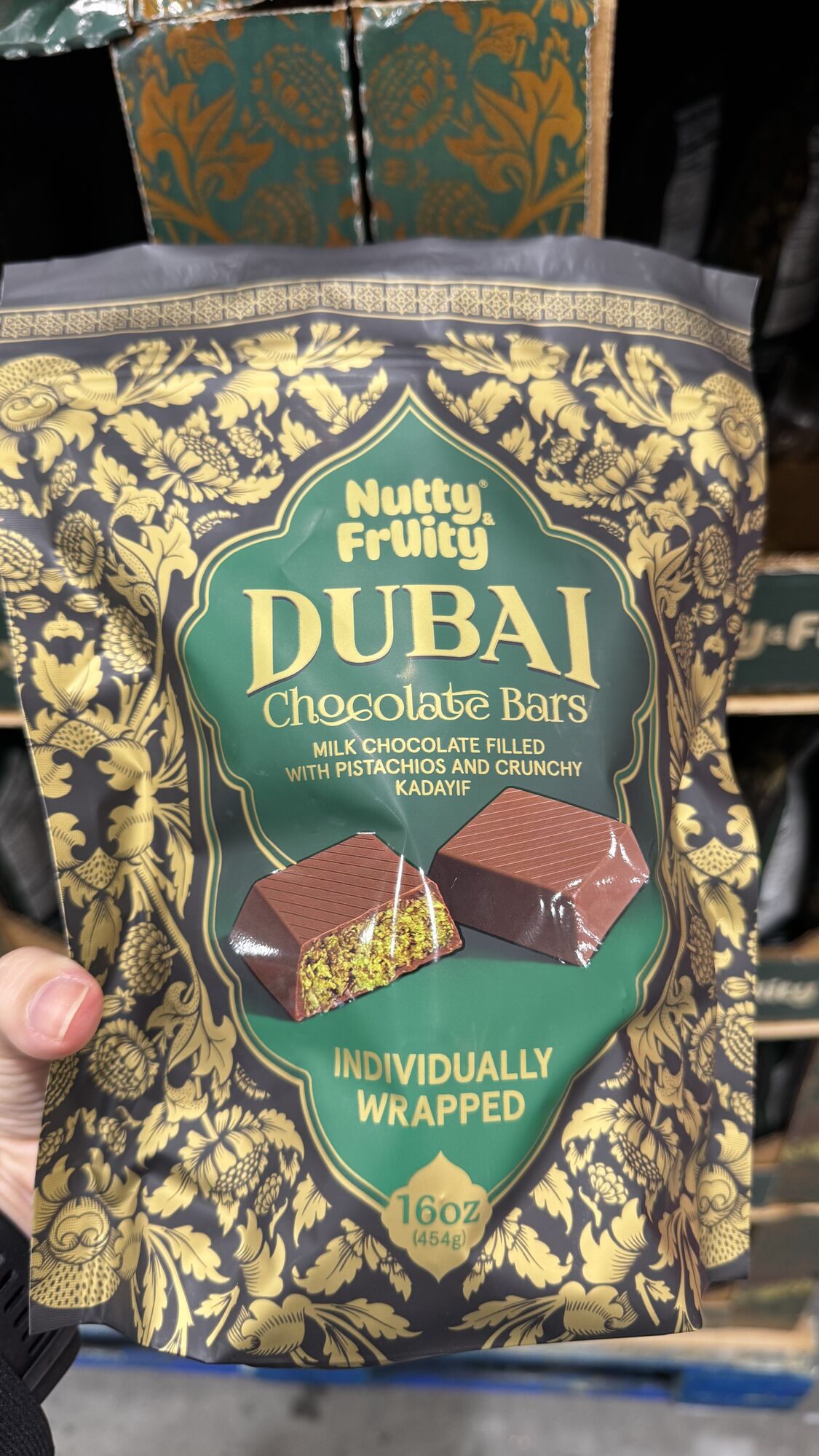 Cotsco — Chocolate Dubai Pistache