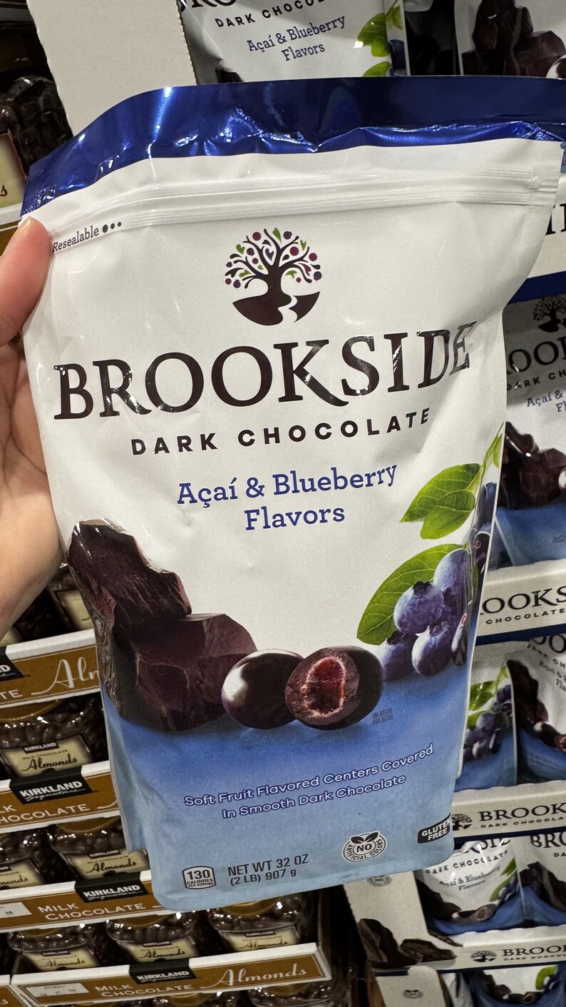 Cotsco — Açaí e Blueberry com chocolate