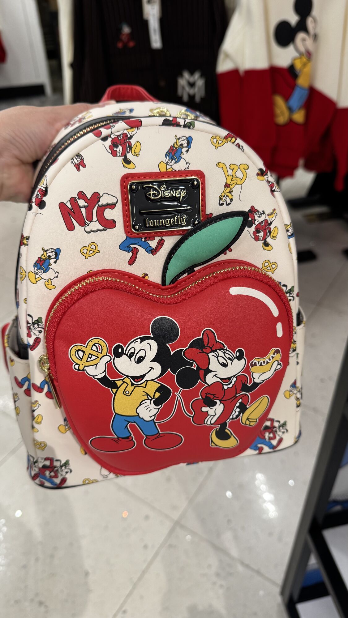 Macys — Mochila Disney