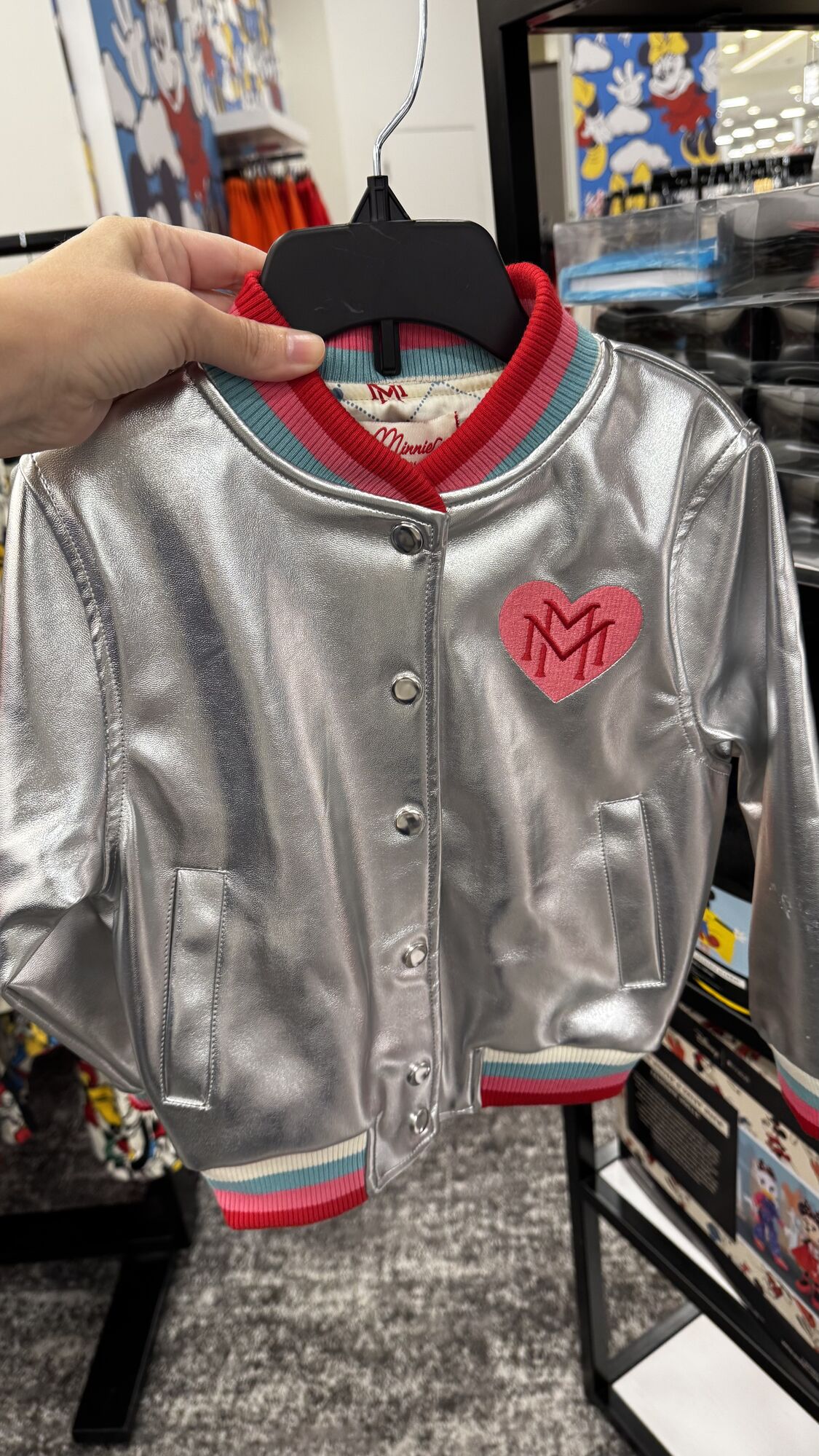 Macys — Jaqueta Disney