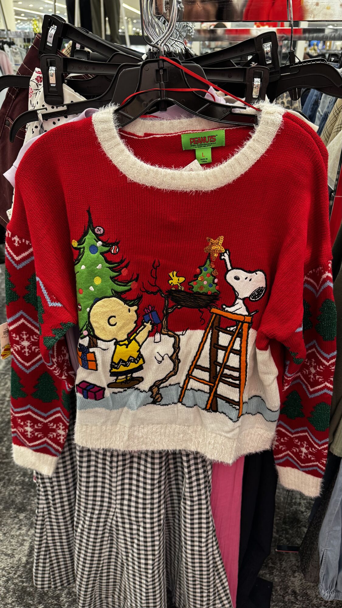 Macys — Sueter Snoopy