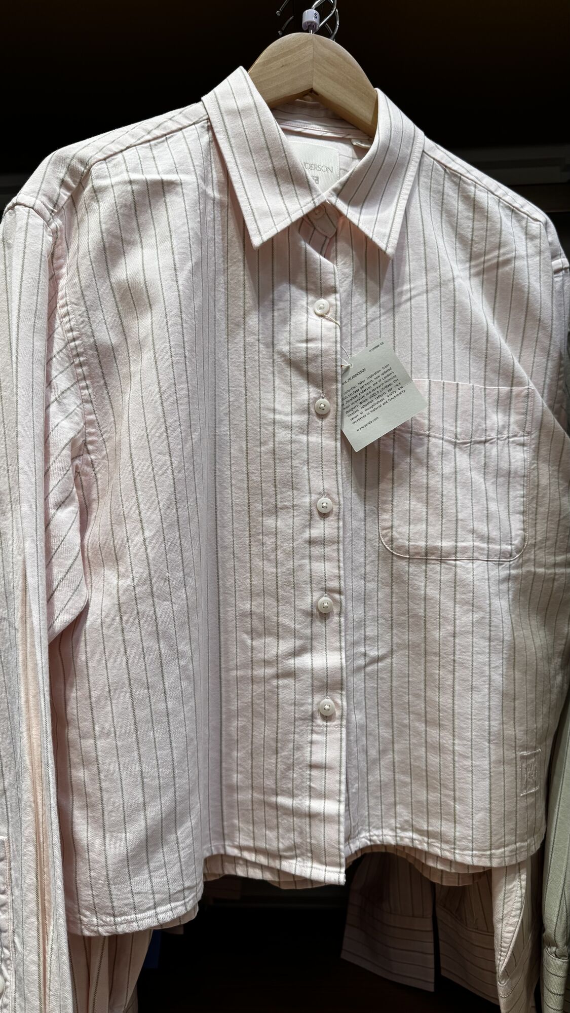 UNIQLO — Blusa social manga comprida