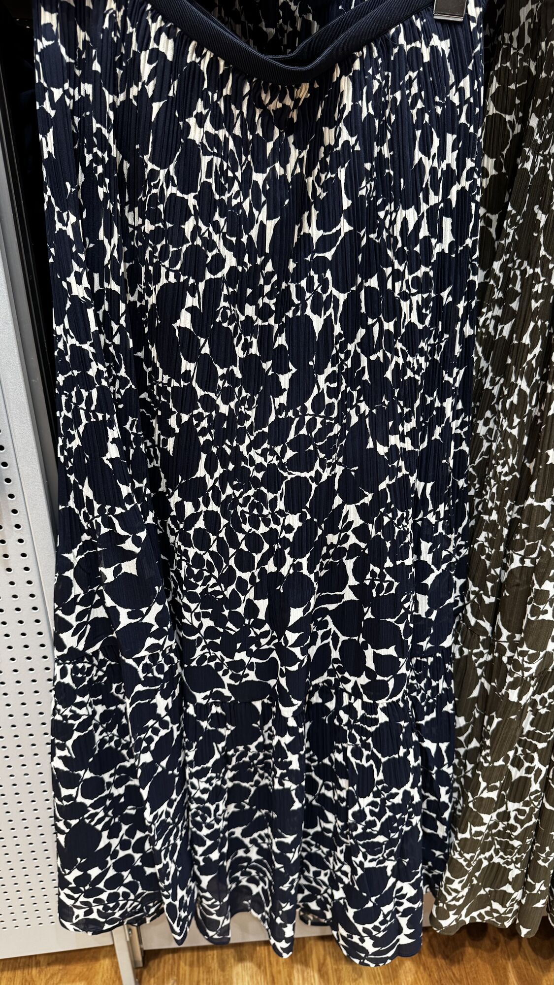 UNIQLO — Saia longa