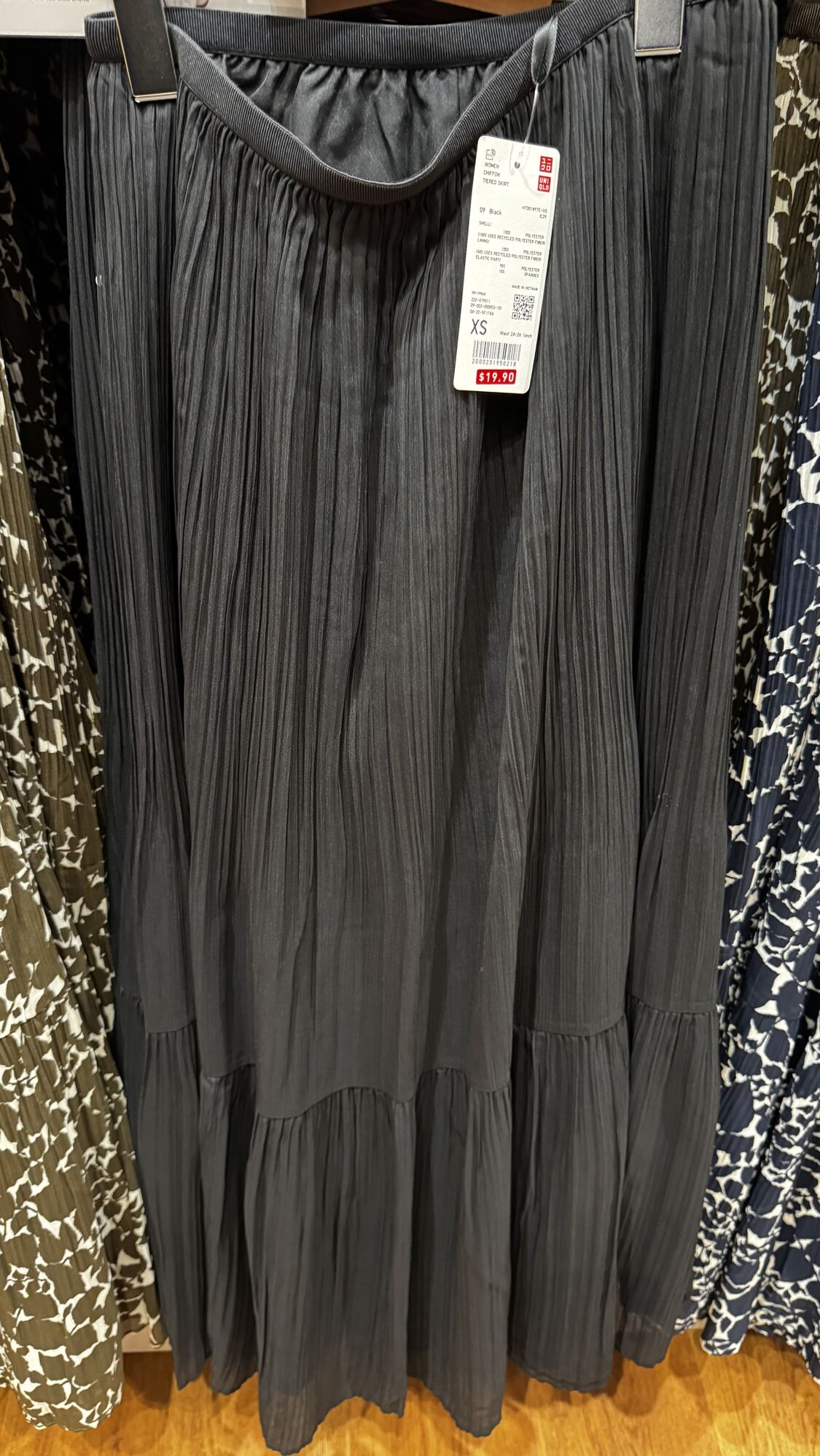 UNIQLO — Saia longa