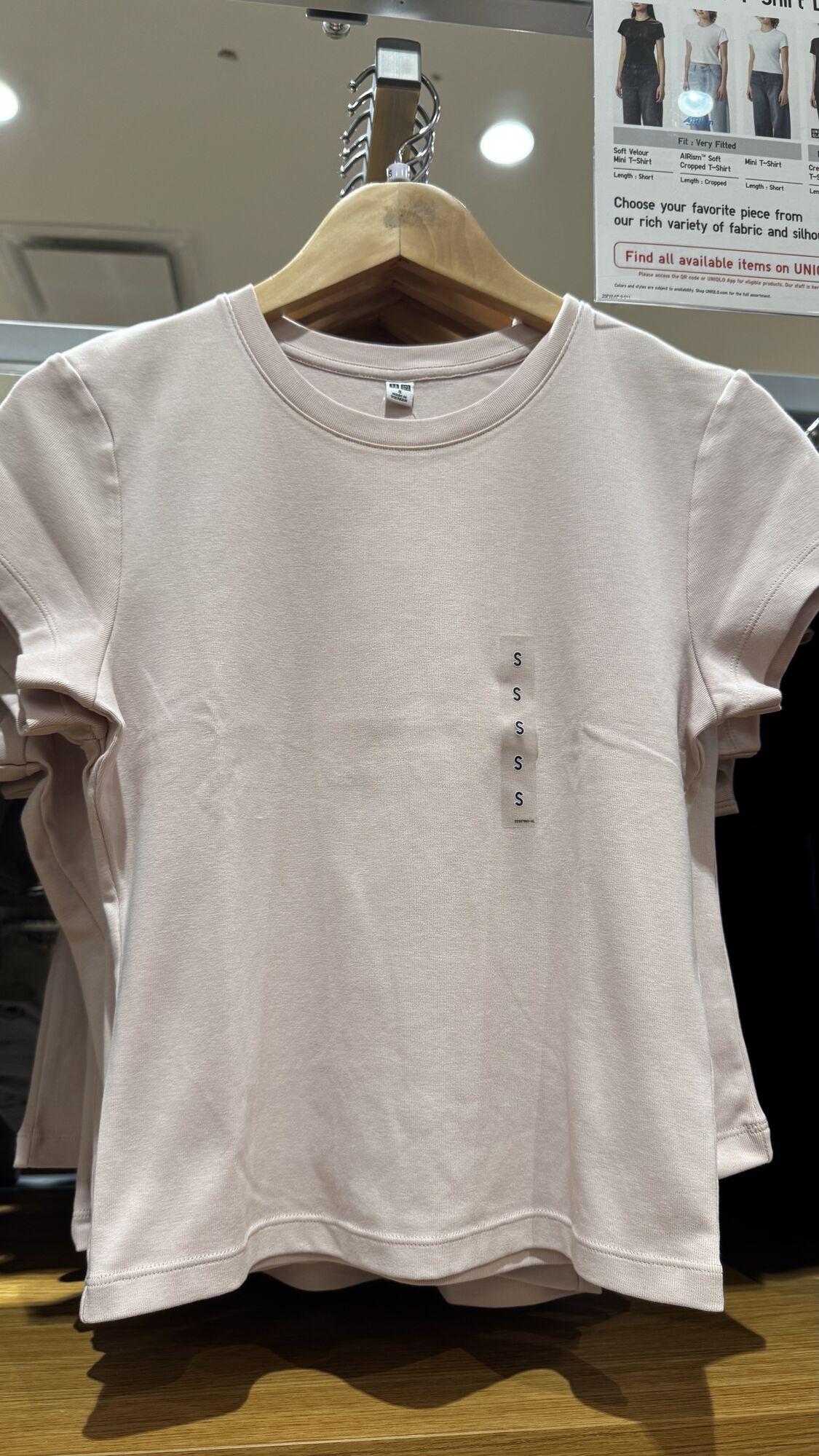 UNIQLO — Blusa manga curta