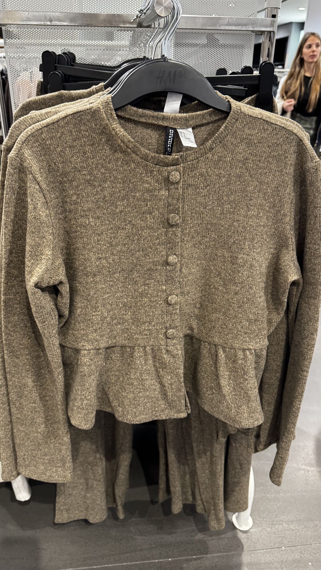 H&M — Blusa manga comprida