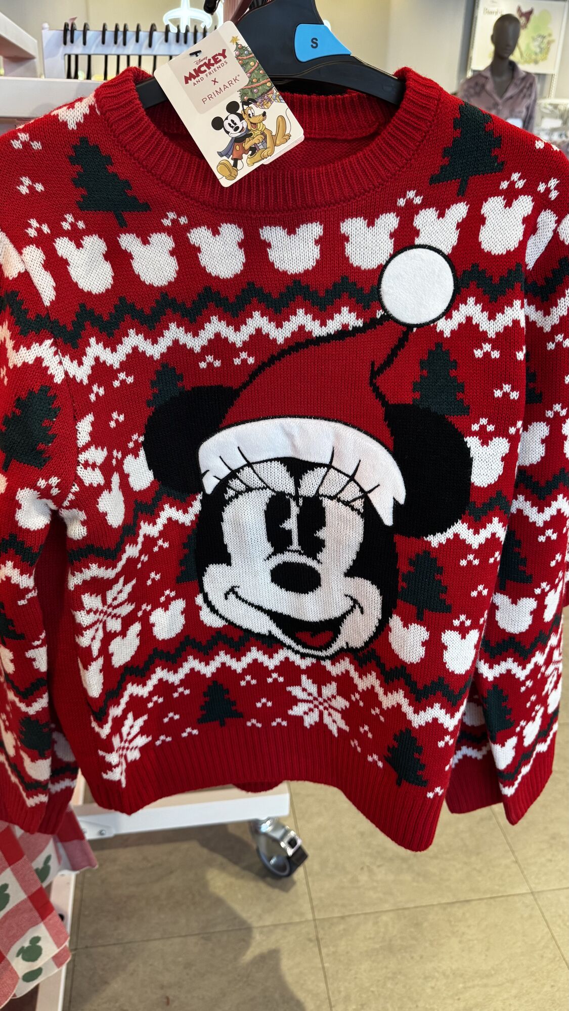 Primark — Sueter Minnie