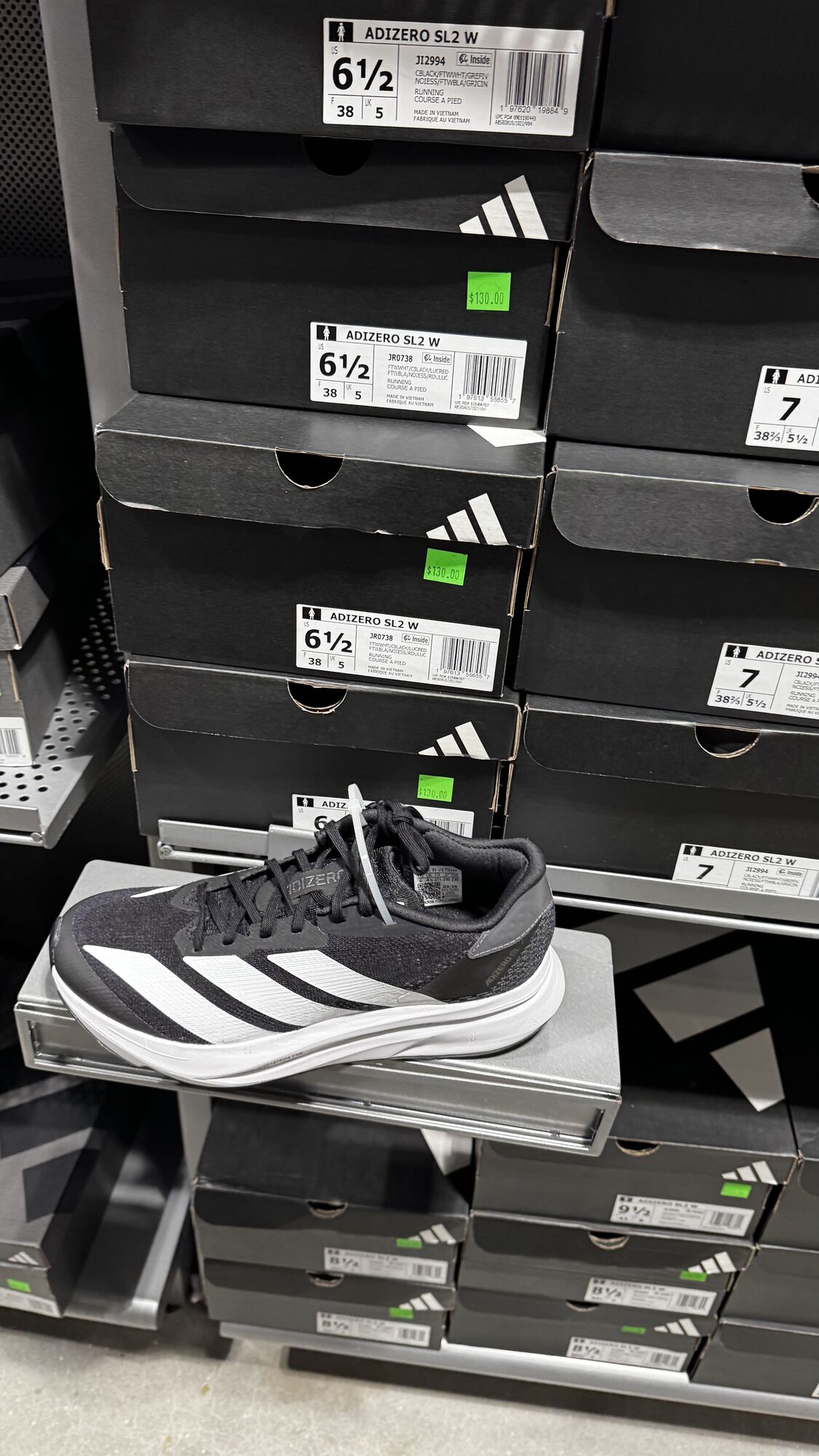 Adidas — Tênis feminino