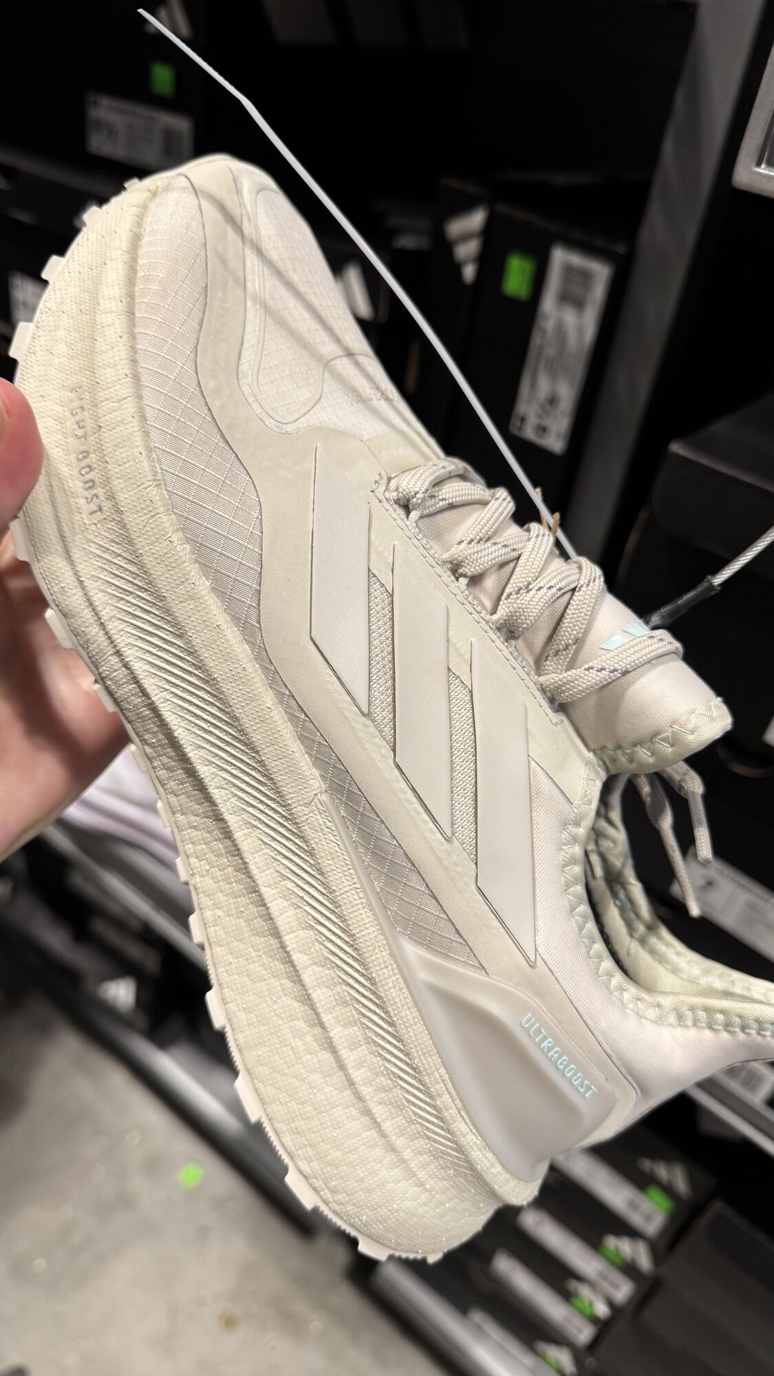 Adidas — Tênis feminino