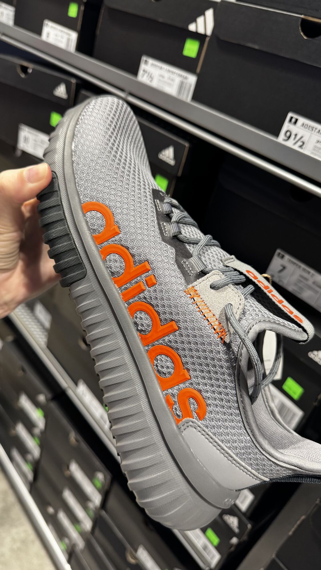 Adidas — Tênis masculino