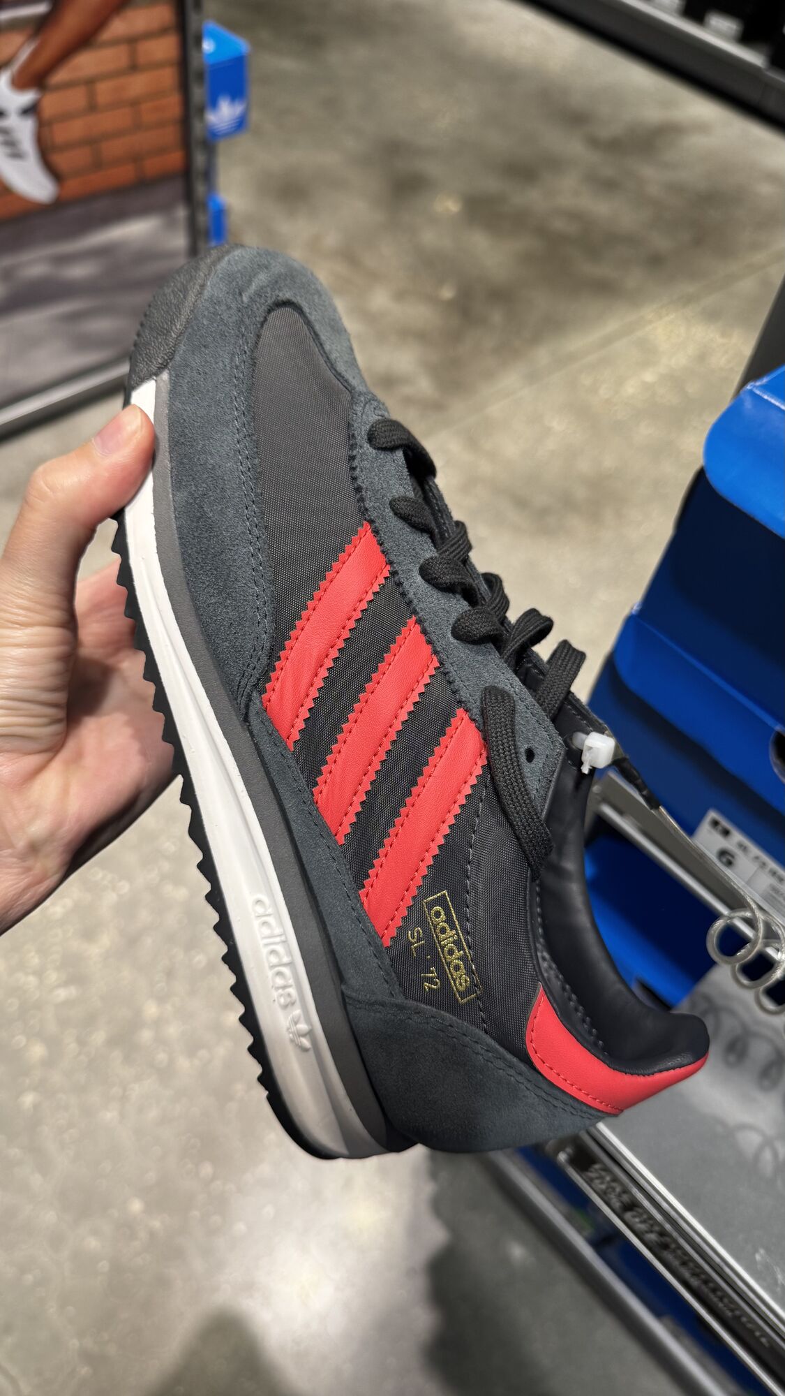 Adidas — Tênis masculino