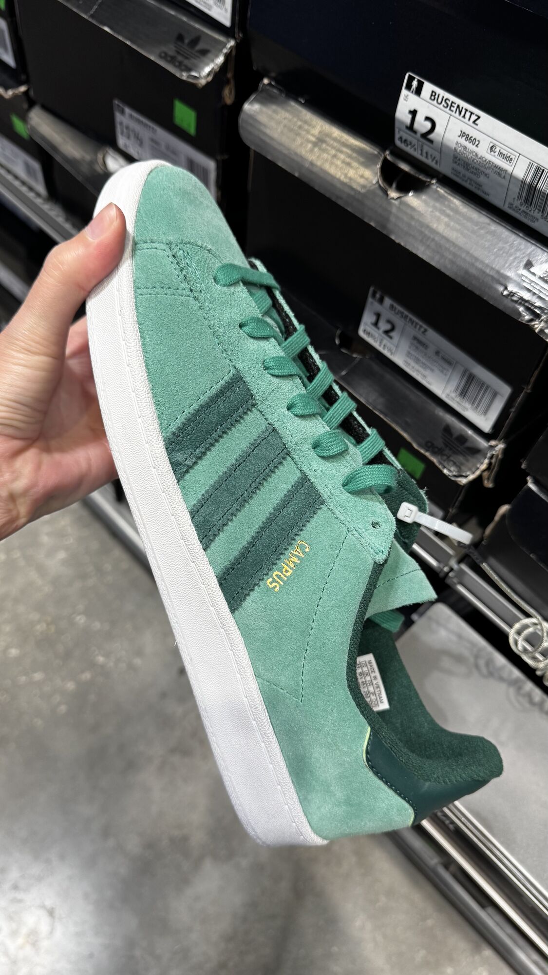 Adidas — Tênis masculino