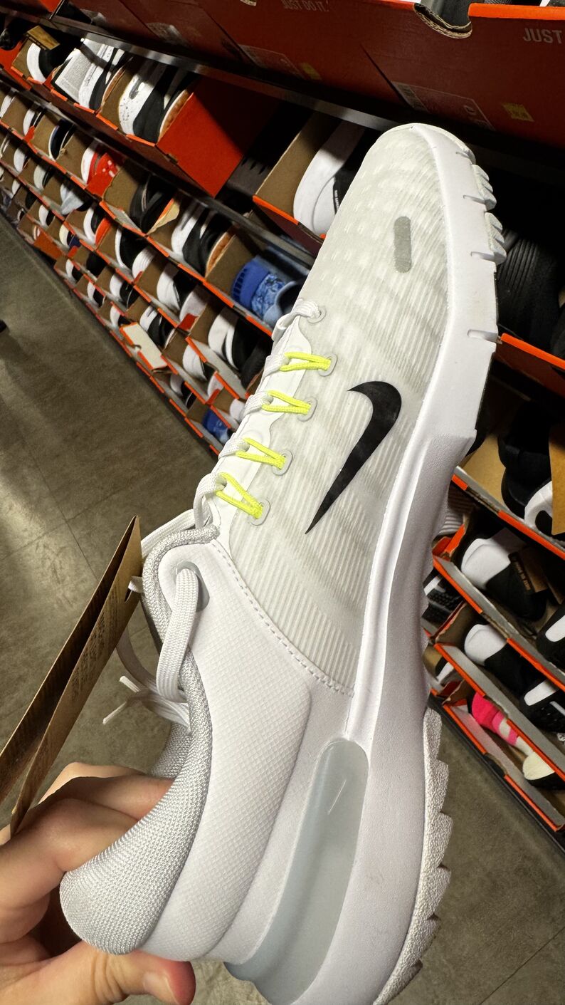 Nike — Tênis masculino