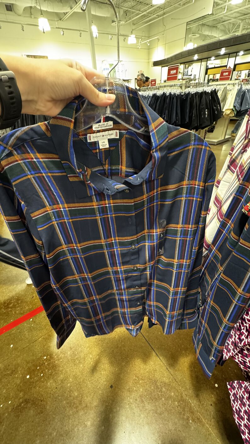 Tommy Hilfiger — Blusa manga comprida