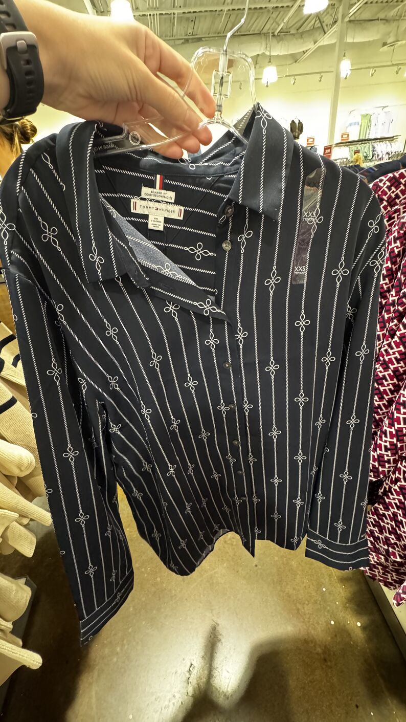 Tommy Hilfiger — Blusa manga comprida