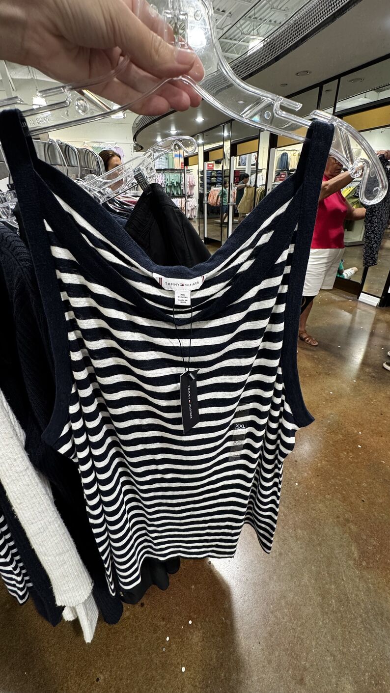 Tommy Hilfiger — Camiseta