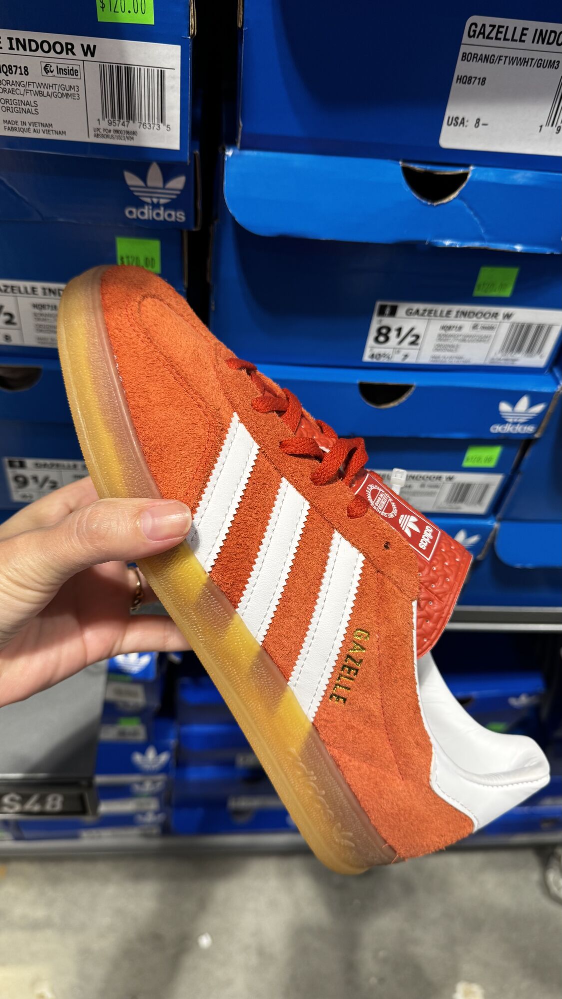 Adidas — Tênis