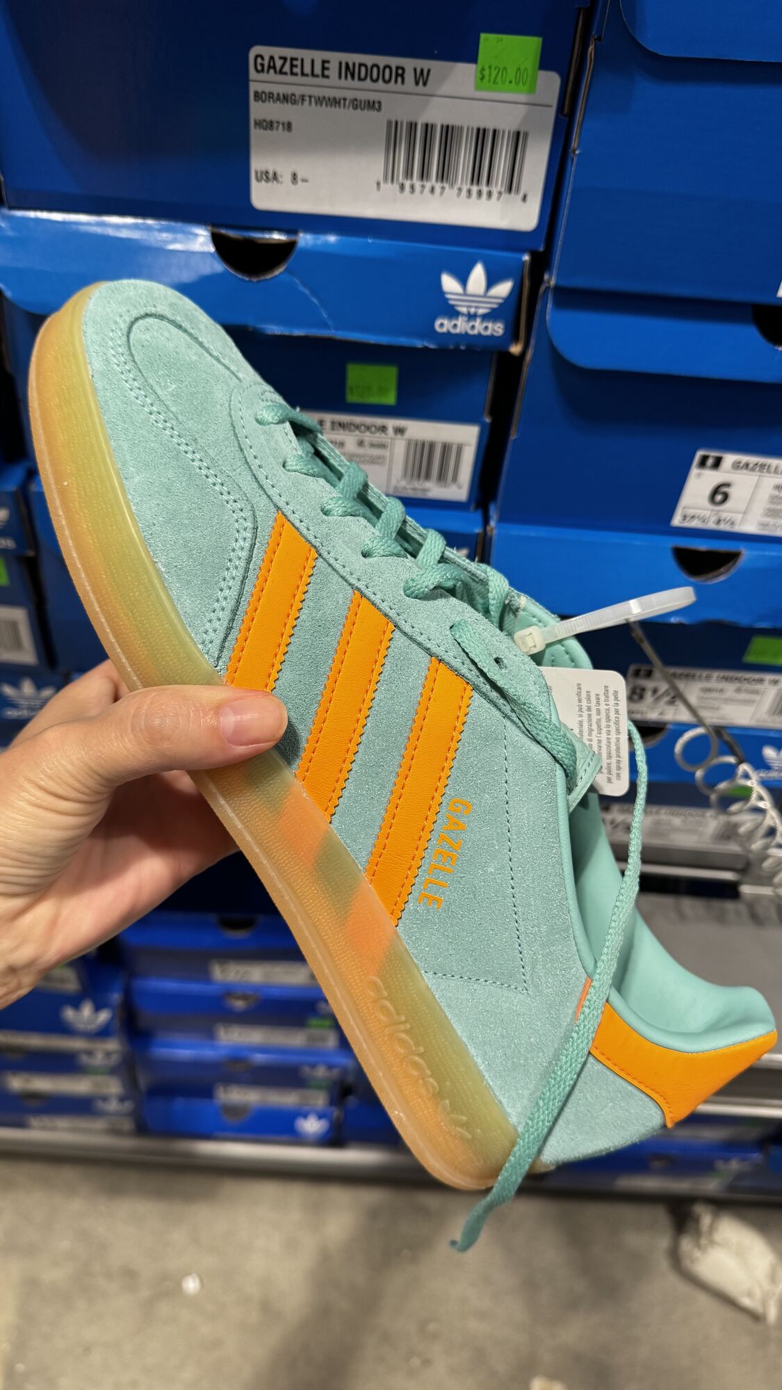 Adidas — Tênis