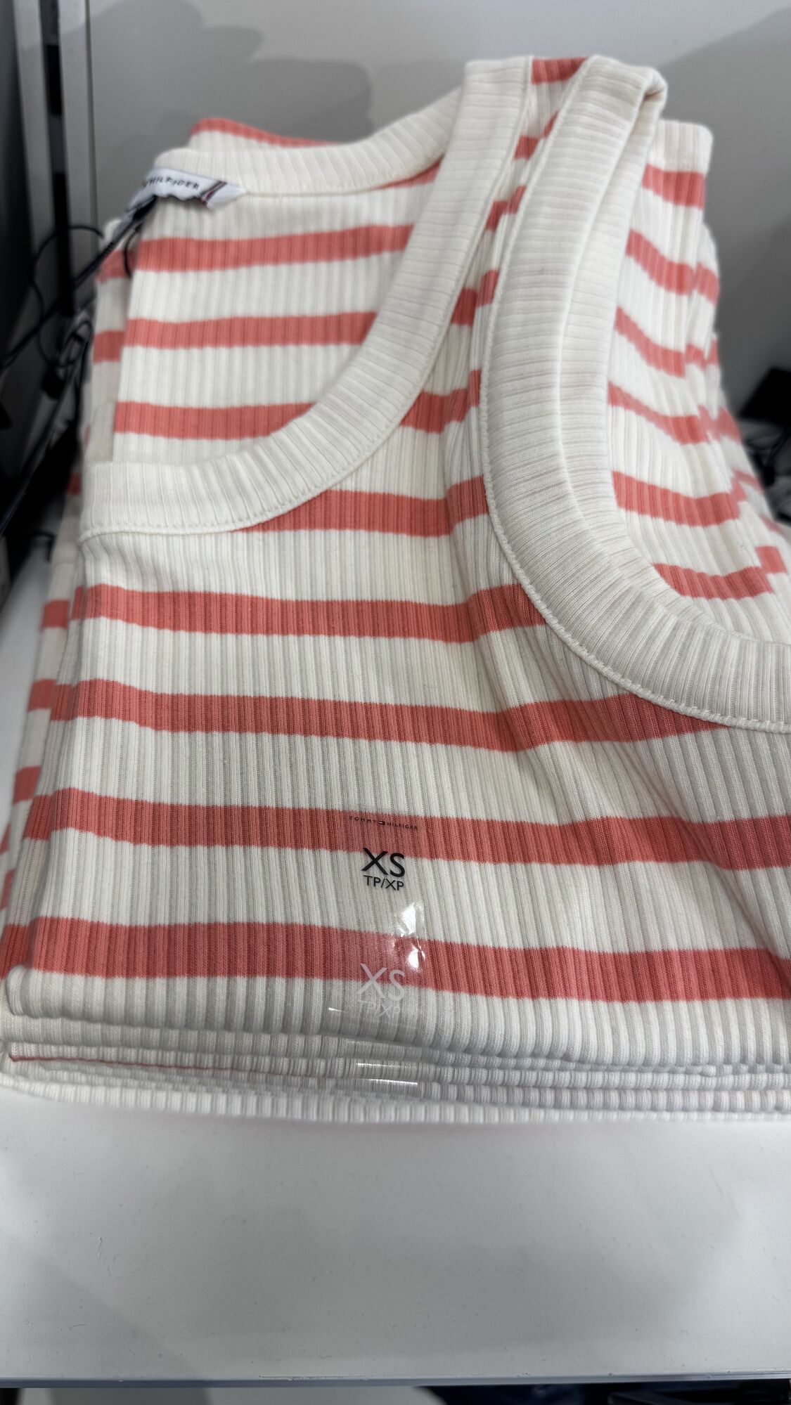 Tommy Hilfiger — Regata