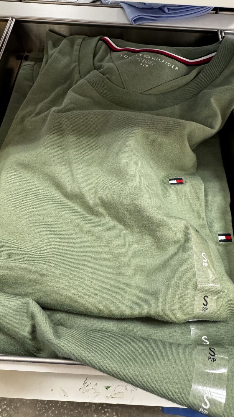 Tommy Hilfiger — Blusa