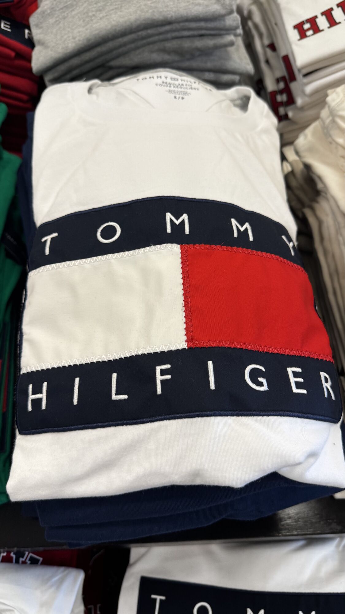 Tommy Hilfiger — Blusa