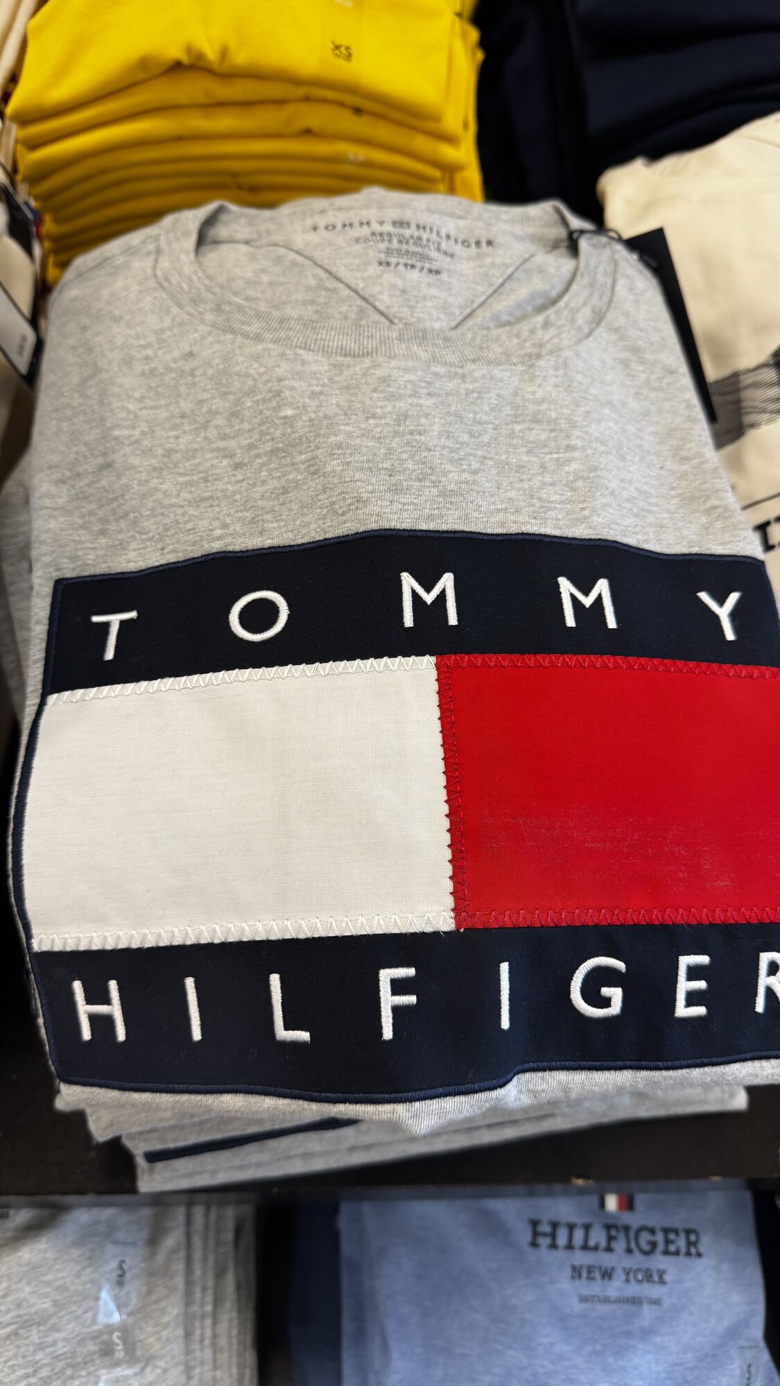 Tommy Hilfiger — Blusa
