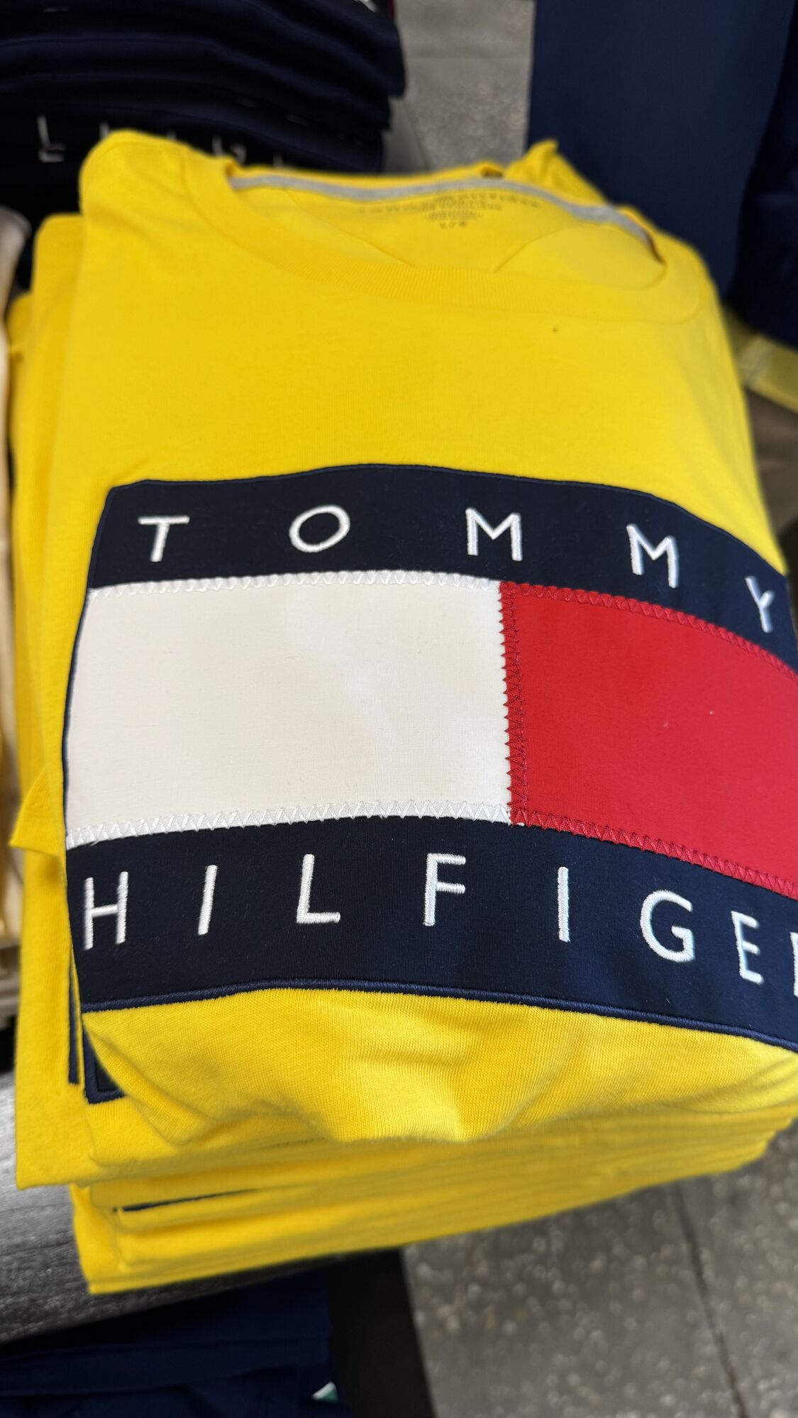 Tommy Hilfiger — Blusa