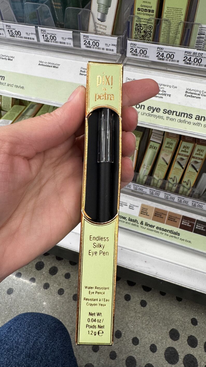 Target — Lápis de olho