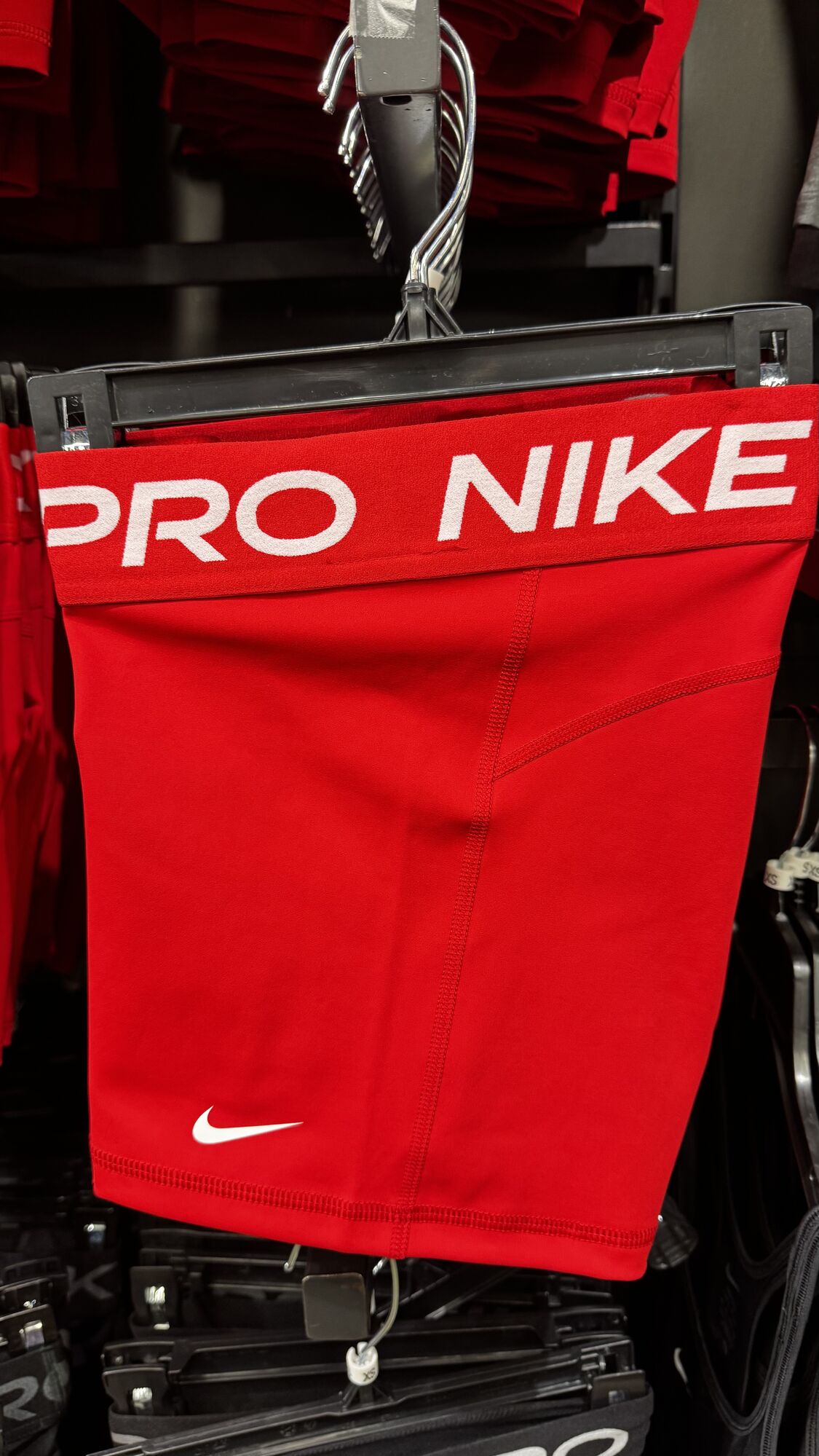 Nike — Shorts
