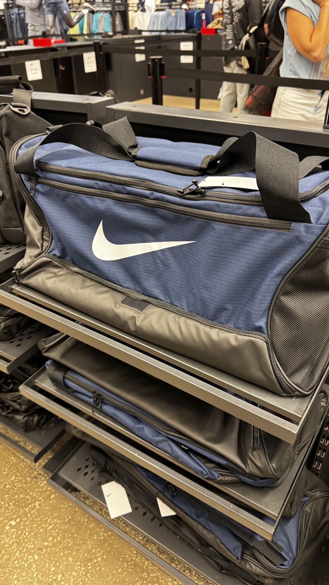 Nike — Bolsa