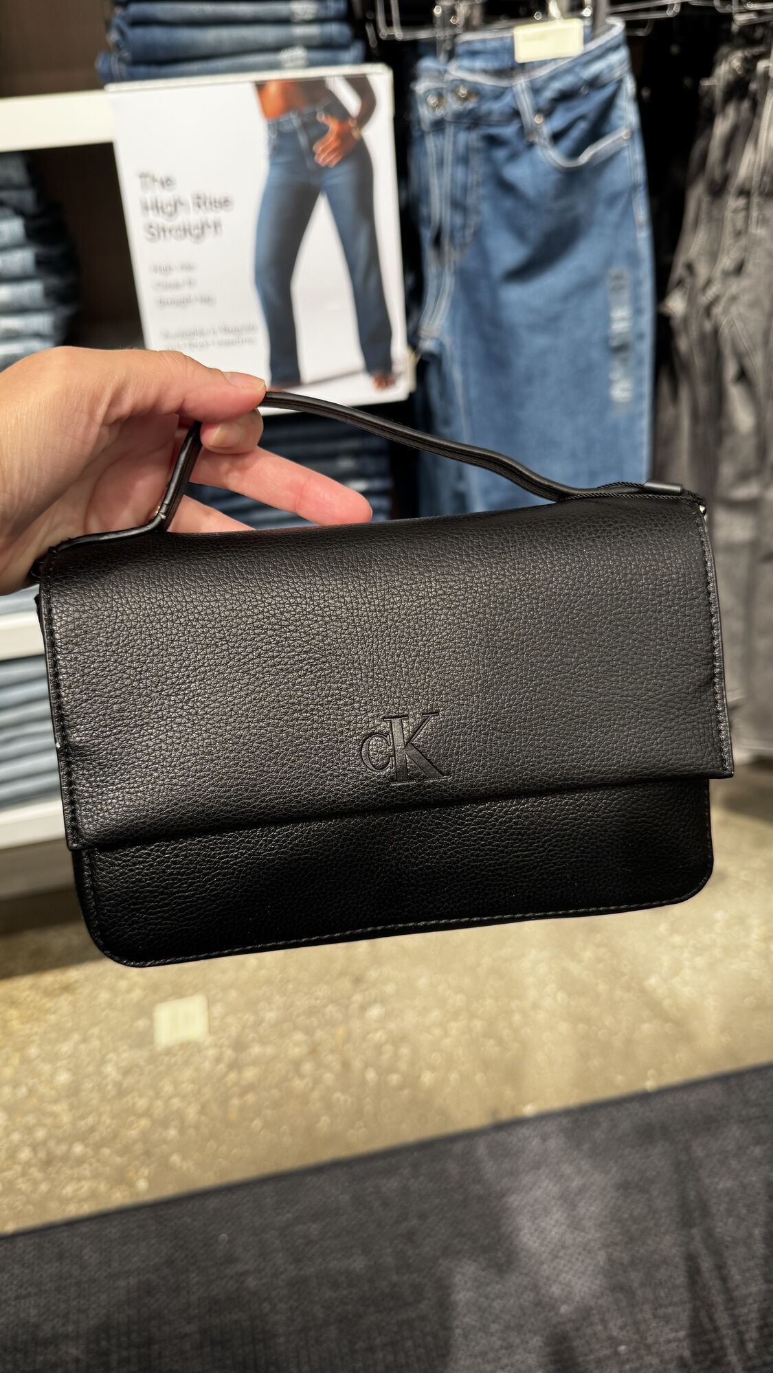 Calvin Klein — Bolsa