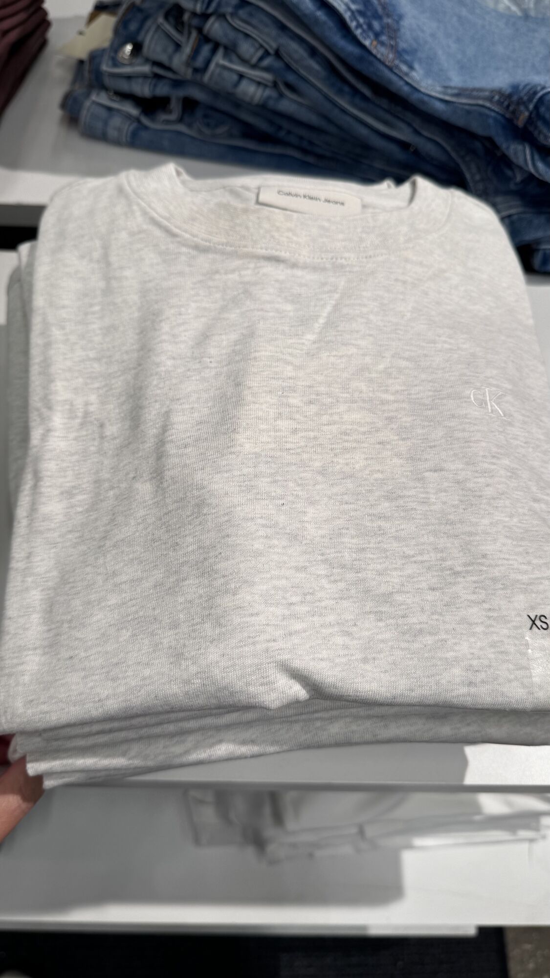 Calvin Klein — Blusa