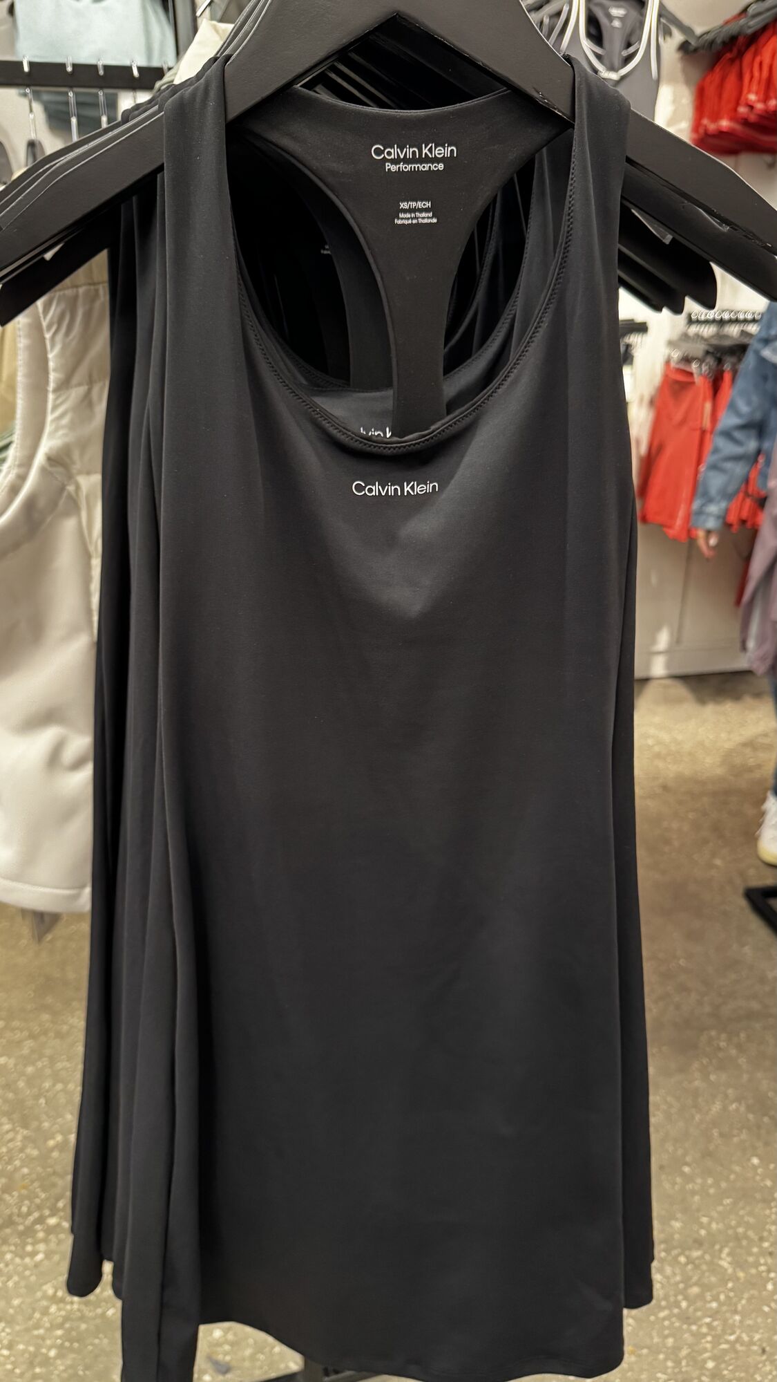 Calvin Klein — Vestido esportivo