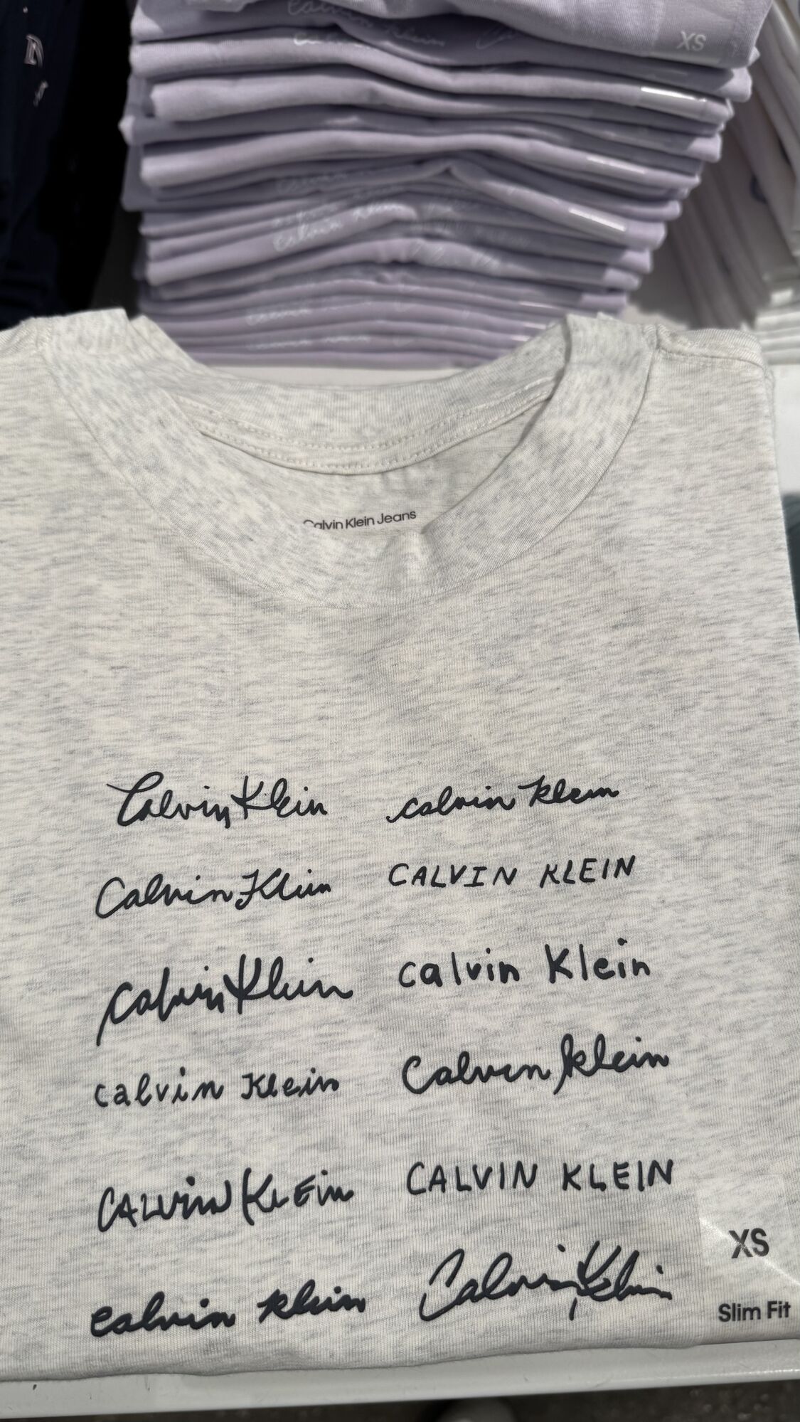 Calvin Klein — Blusa