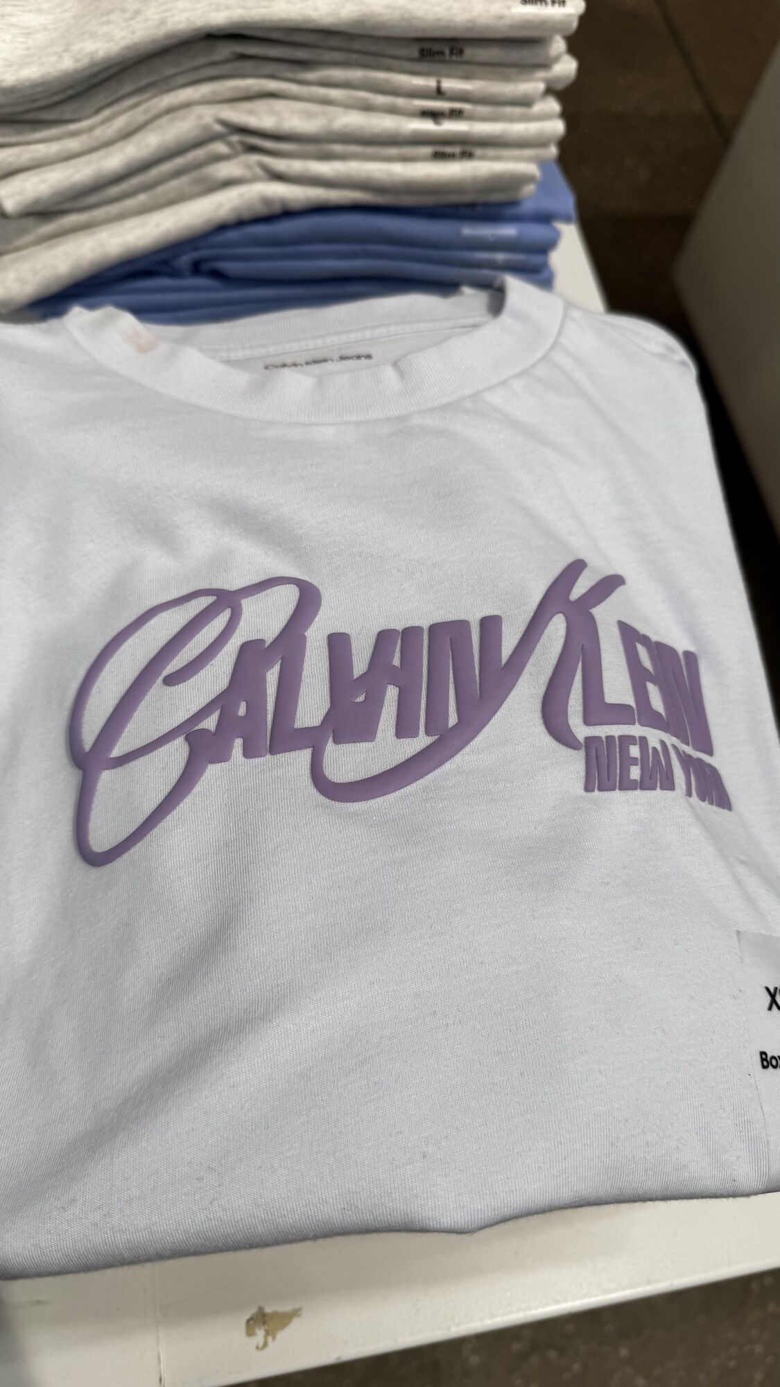 Calvin Klein — Blusa